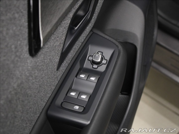 Citroën Ostatní modely C5 X 1,2 PT 96kW AT Feel 46tkm 2023