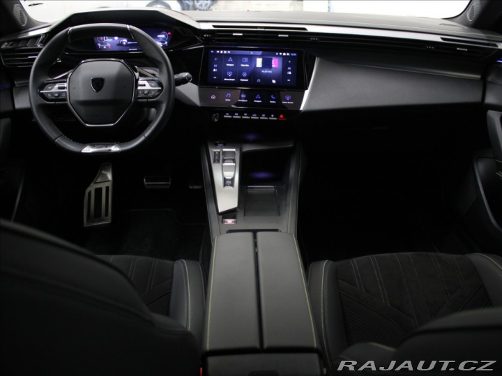 Peugeot 408 1,6 PHEV 225k. GT-line 12 2024