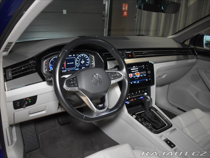 Volkswagen Passat 2,0 DSG 4 Motion R-Line T 2021