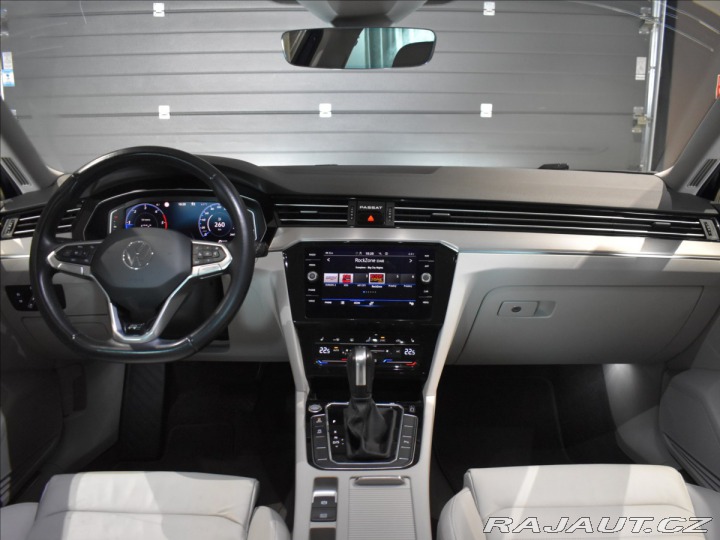 Volkswagen Passat 2,0 DSG 4 Motion R-Line T 2021