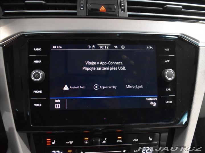 Volkswagen Passat 2,0 DSG 4 Motion R-Line T 2021