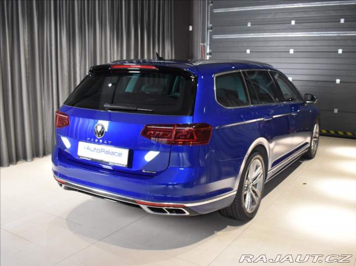 Volkswagen Passat 2,0 DSG 4 Motion R-Line T 2021