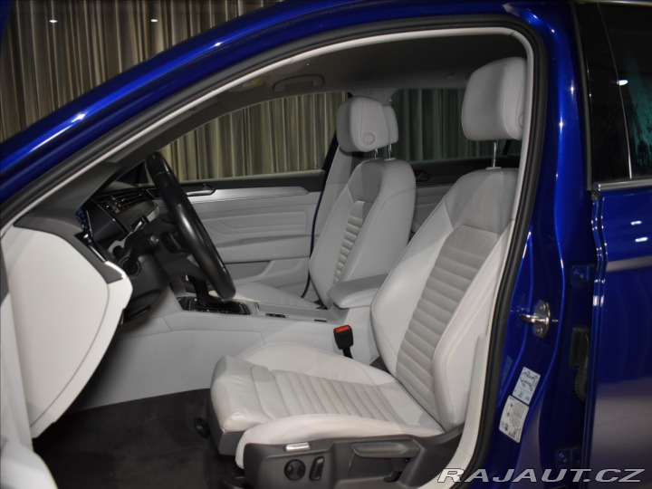 Volkswagen Passat 2,0 DSG 4 Motion R-Line T 2021