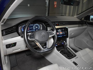 Volkswagen Passat 2,0 DSG 4 Motion R-Line T 2021