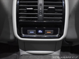 Volkswagen Passat 2,0 DSG 4 Motion R-Line T 2021