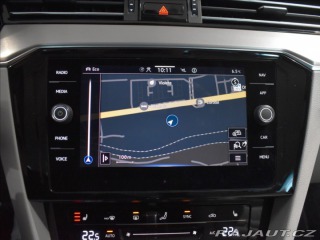 Volkswagen Passat 2,0 DSG 4 Motion R-Line T 2021