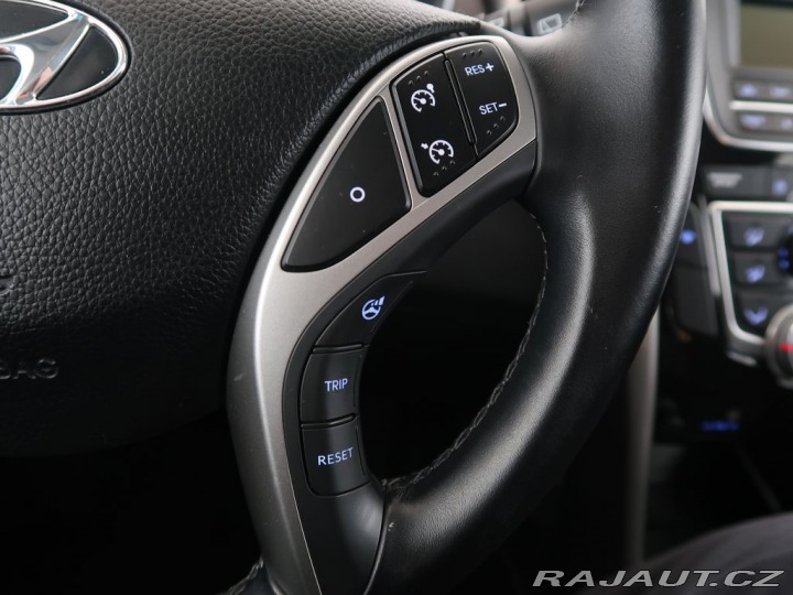 Hyundai i30 1.6GDi,CZ,1Maj,99kW,Manuá 2016