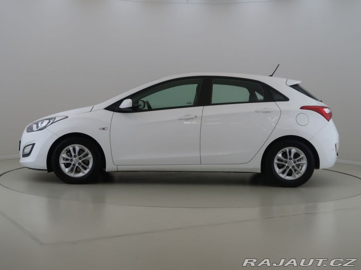 Hyundai i30 1.6GDi,CZ,1Maj,99kW,Manuá 2016