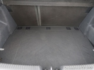 Hyundai i30 1.6GDi,CZ,1Maj,99kW,Manuá 2016