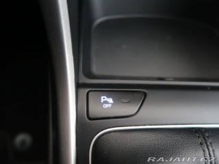 Hyundai i30 1.6GDi,CZ,1Maj,99kW,Manuá 2016