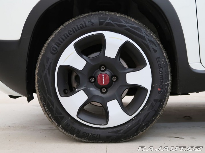 Fiat Panda 1.0HYBRID,52kW,CROSS,MAN6 1800