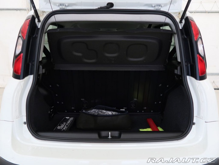 Fiat Panda 1.0HYBRID,52kW,CROSS,MAN6 1800