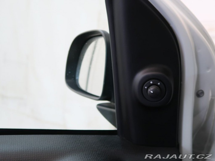 Fiat Panda 1.0HYBRID,52kW,CROSS,MAN6 1800