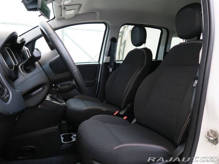 Fiat Panda 1.0HYBRID,52kW,CROSS,MAN6 1800