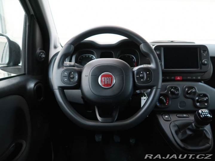 Fiat Panda 1.0HYBRID,52kW,CROSS,MAN6 1800