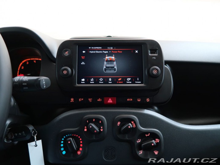 Fiat Panda 1.0HYBRID,52kW,CROSS,MAN6 1800