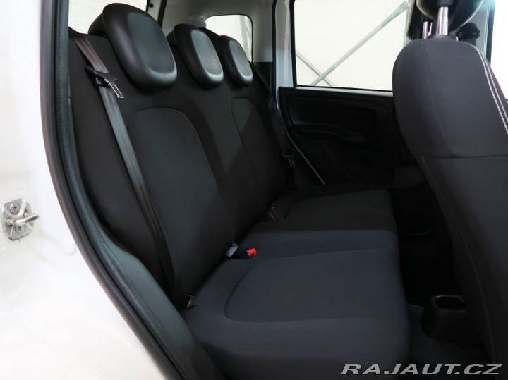 Fiat Panda 1.0HYBRID,52kW,CROSS,MAN6 1800