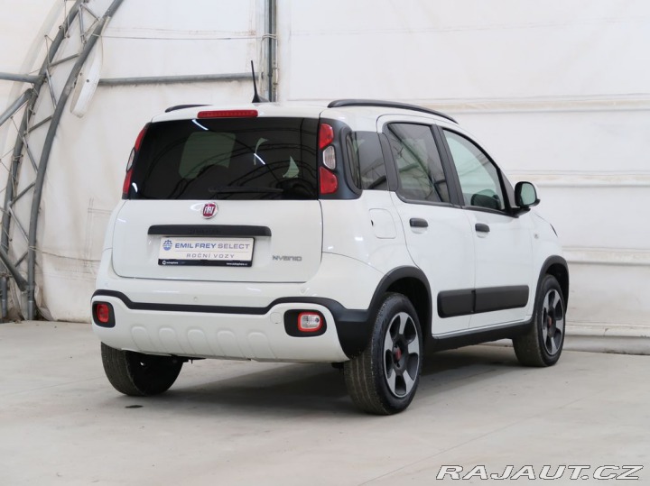 Fiat Panda 1.0HYBRID,52kW,CROSS,MAN6 1800
