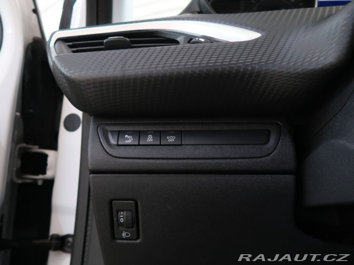 Peugeot 208 1.2PureTech,81kW,ALLURE,M 1800