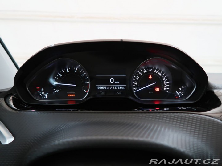 Peugeot 208 1.2PureTech,81kW,ALLURE,M 1800