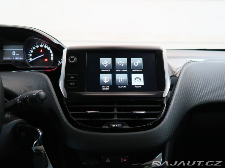 Peugeot 208 1.2PureTech,81kW,ALLURE,M 1800