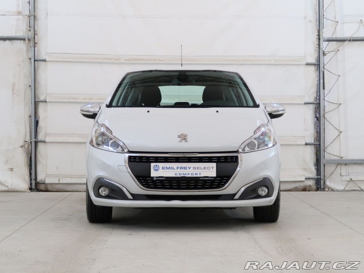 Peugeot 208 1.2PureTech,81kW,ALLURE,M 1800