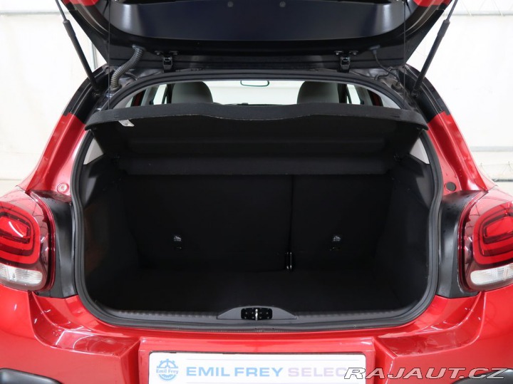 Citroën C3 1.2PureTech,61kW,SHINE,MA 1800