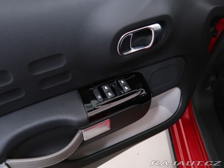 Citroën C3 1.2PureTech,61kW,SHINE,MA 1800