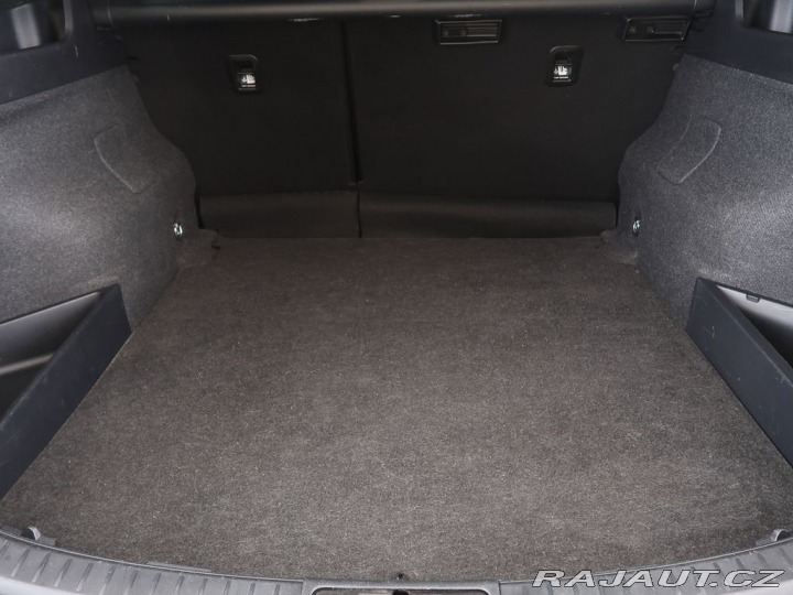 Toyota Auris 1.6VVT-i,97kW,CZ,Manuál 2015