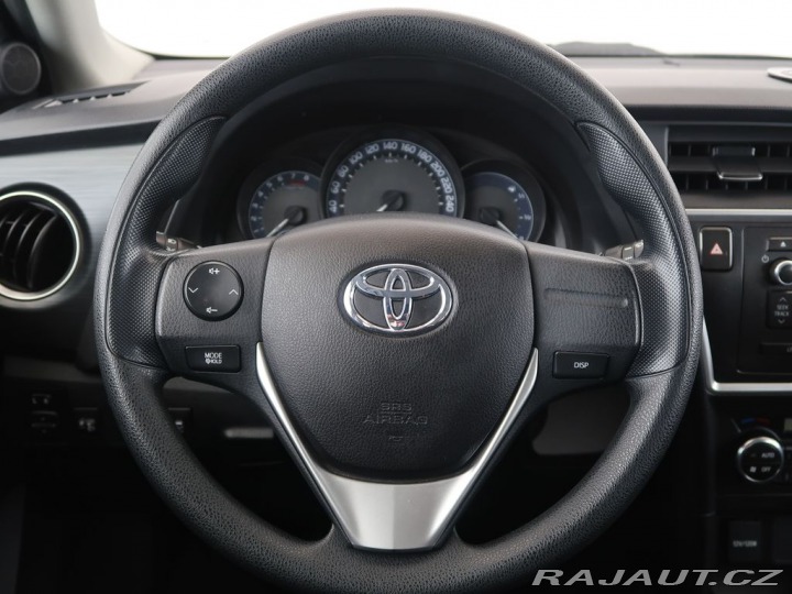 Toyota Auris 1.6VVT-i,97kW,CZ,Manuál 2015