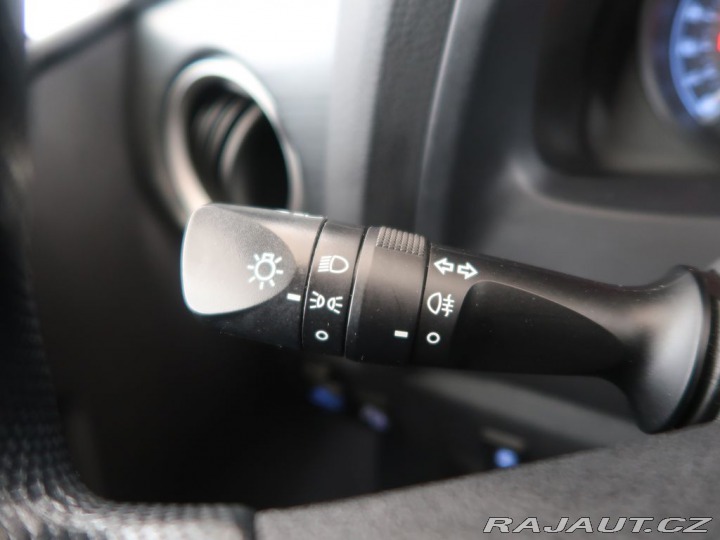 Toyota Auris 1.6VVT-i,97kW,CZ,Manuál 2015