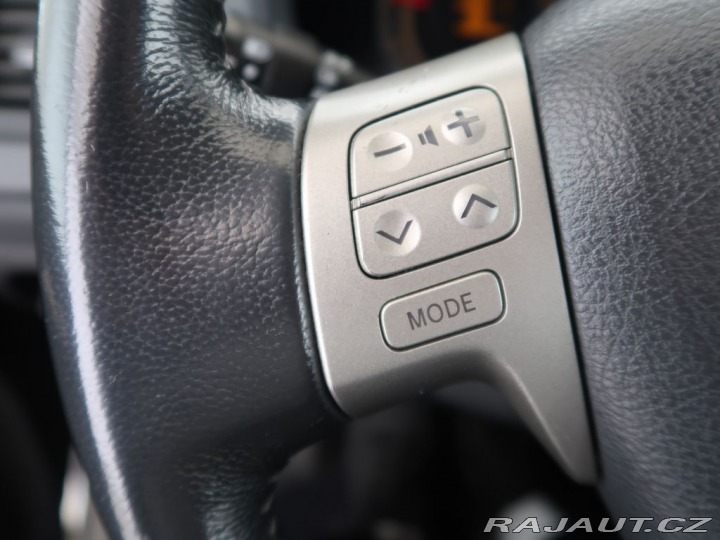 Toyota Auris 1.6VVT-i,91kW,Manuál 2007