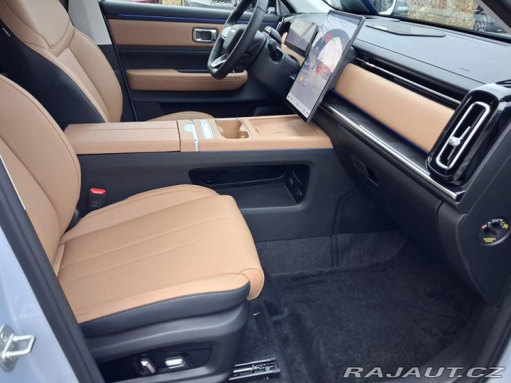 Jaecoo 7 Exclusive Brown 1.5t GDI 2025