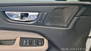 Volvo XC60 B5 2.0L 250+14 HP AT8 AWD 2026