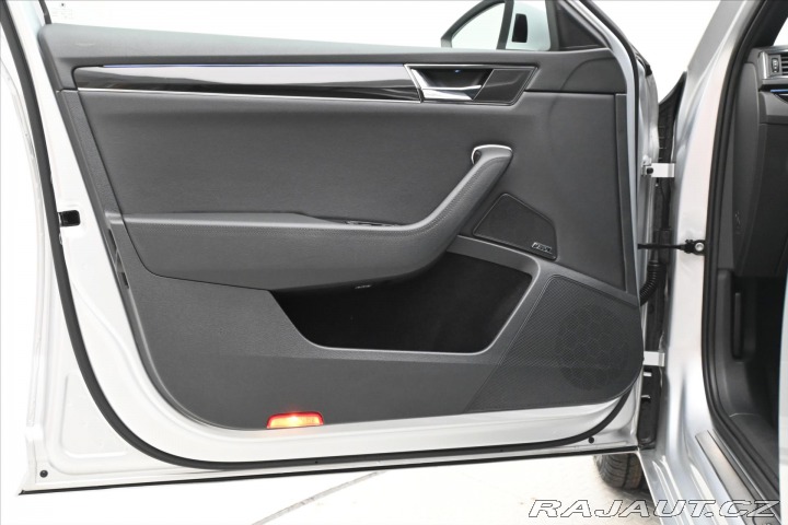 Škoda Superb 1,4 TSI iV 160 kW L&K 2020