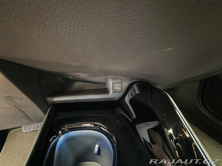 Toyota C-HR 2.0 Hybrid 4x2 Style 2023