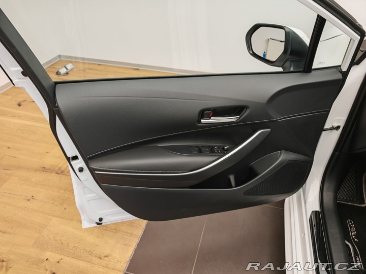 Toyota Corolla 1.8 Hybrid e-CVT Touring 2024