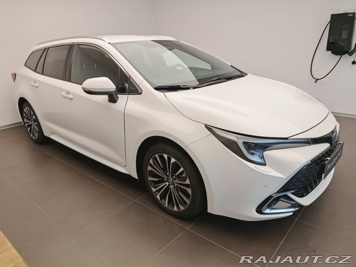 Toyota Corolla 1.8 Hybrid e-CVT Style To 2024