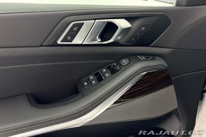 BMW X5 xDrive30d 2025