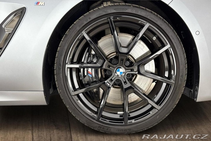 BMW 8 M850i xDrive 2021