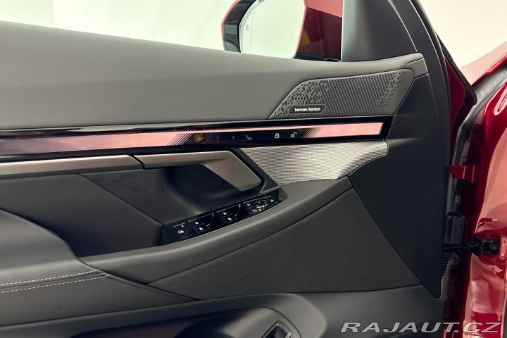 BMW 5 550e xDrive Touring 2025