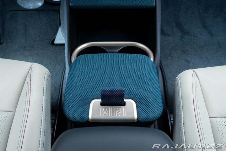 Mini Countryman 2024) 2024