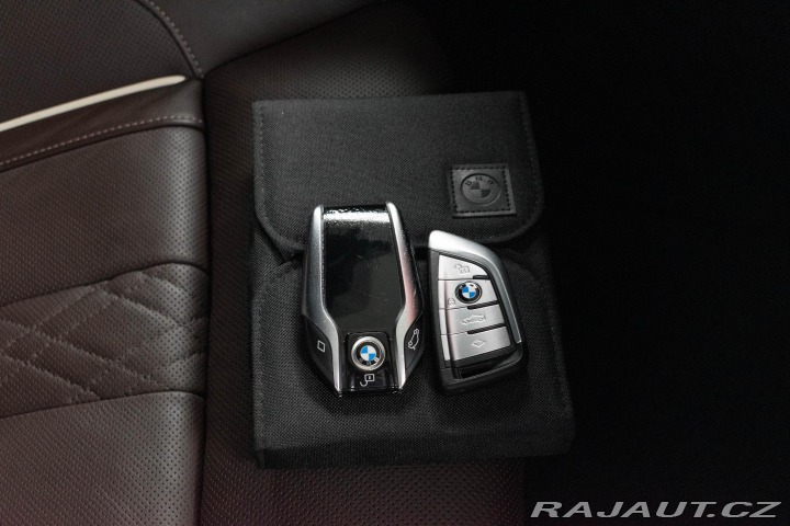 BMW 5 540i xD ///MSPORT REZERVA 2020