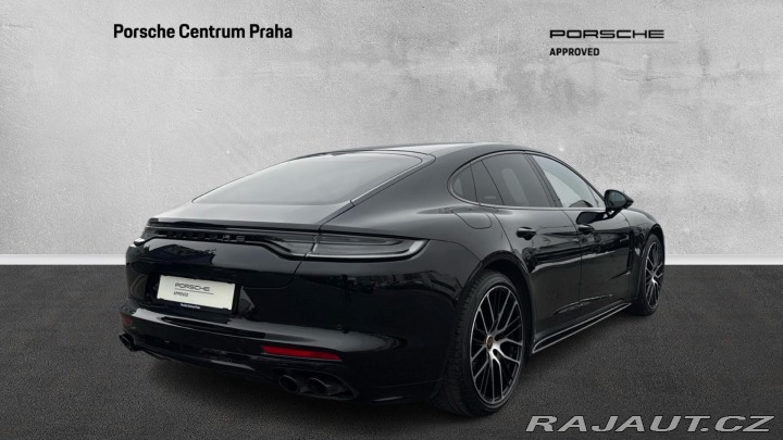 Porsche Panamera 4S 2022