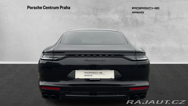 Porsche Panamera 4S 2022