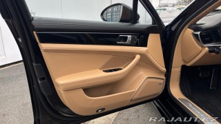 Porsche Panamera 4S 2022