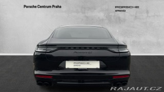 Porsche Panamera 4S 2022