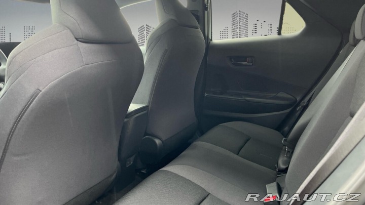 Toyota C-HR 2,0 Plug-in Hybrid Style 1800