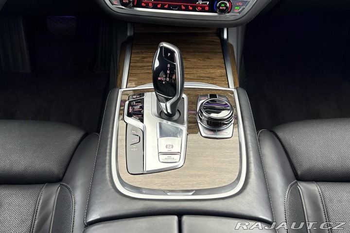 BMW 7 740d xDrive 2016