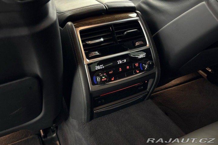 BMW 7 740d xDrive 2016